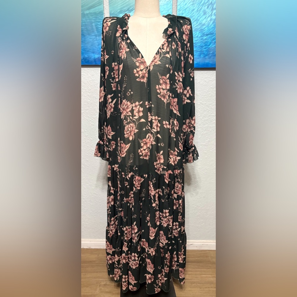Free people - Picture 2 of 3